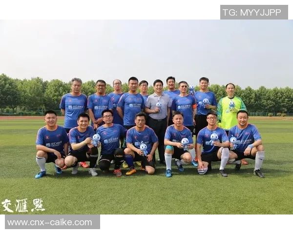 90足球热潮席卷全球年轻人激情与梦想的交汇点